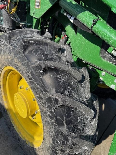 2024 John Deere 5075E Image