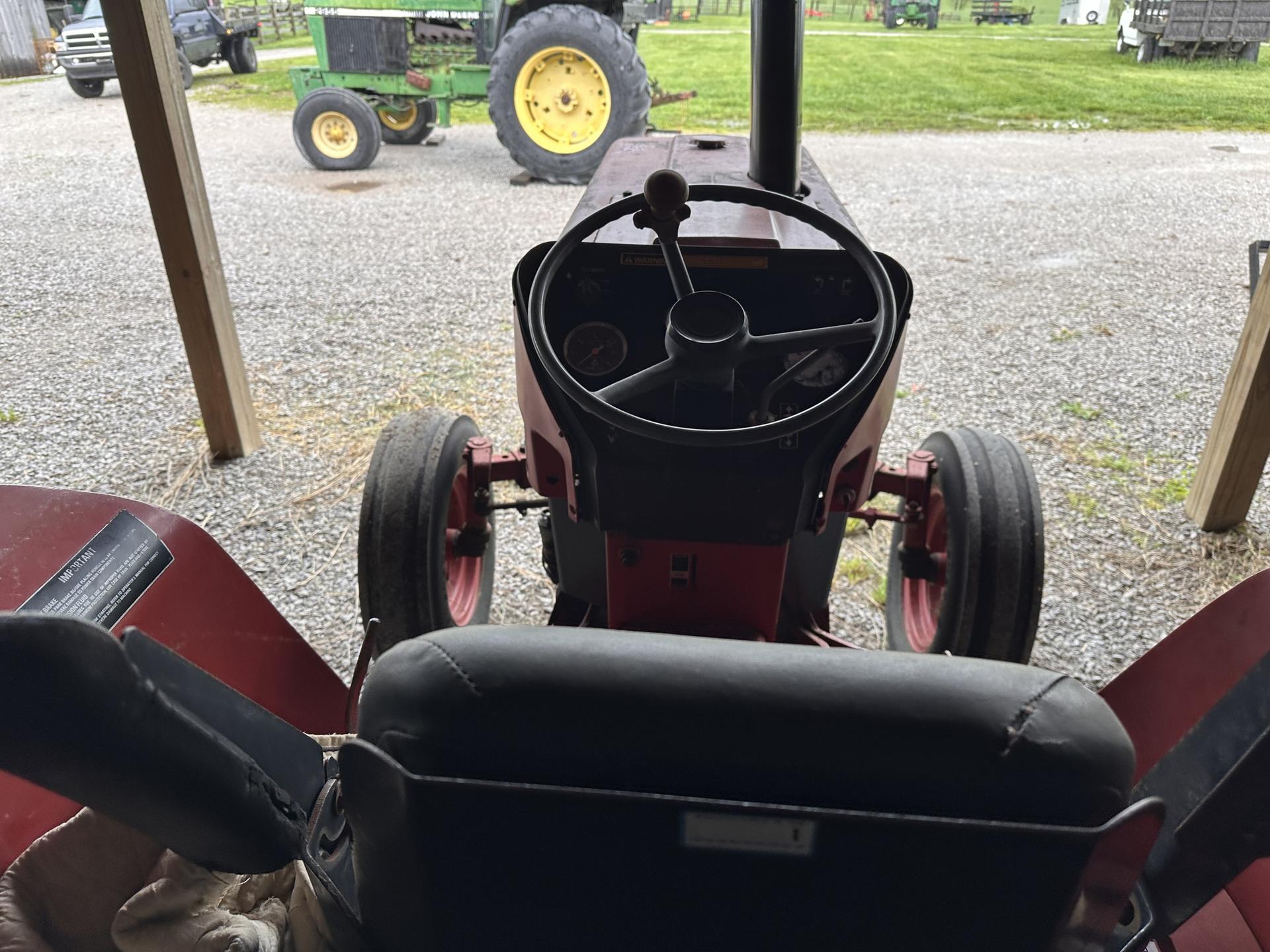 1980 International Harvester 484 Image