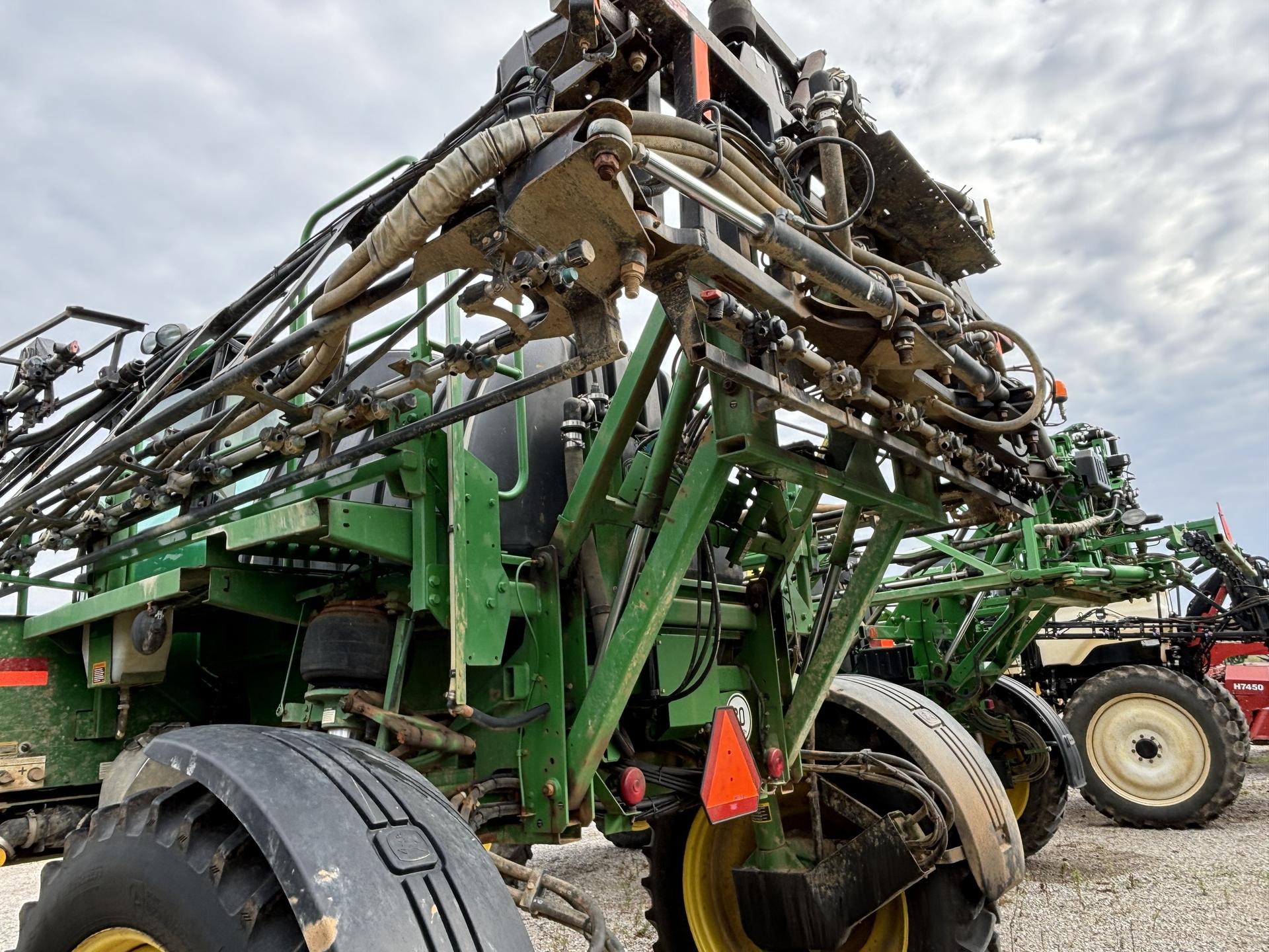 2013 John Deere 4730