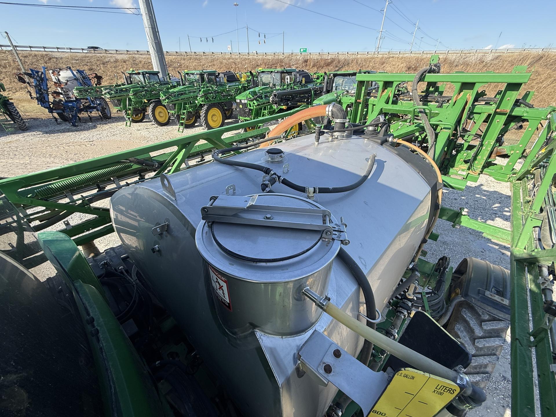 2015 John Deere R4030 Image