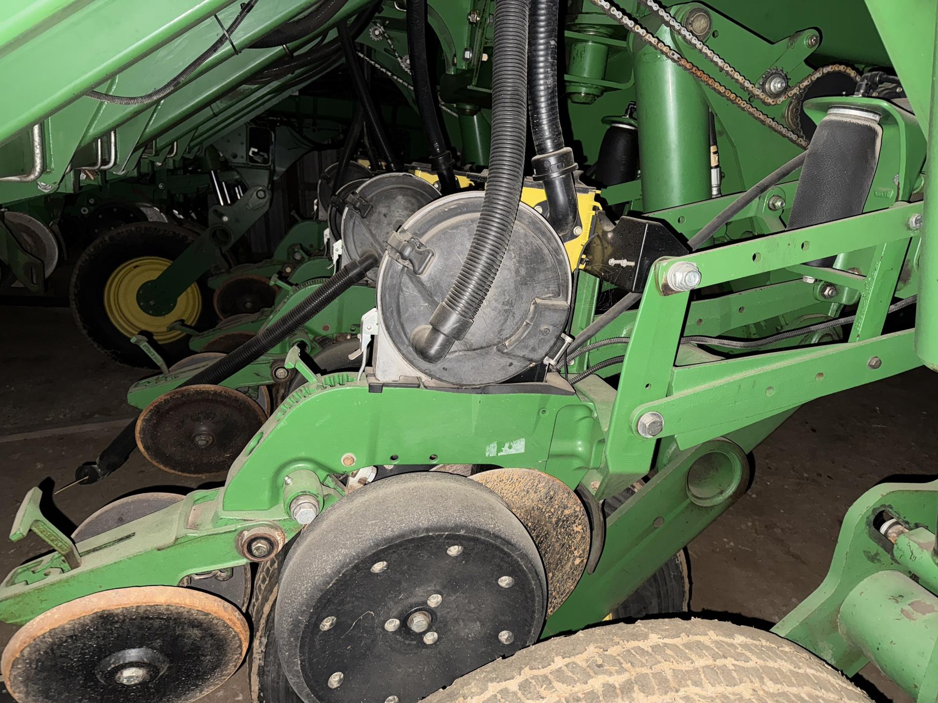 2012 John Deere 1790 Image