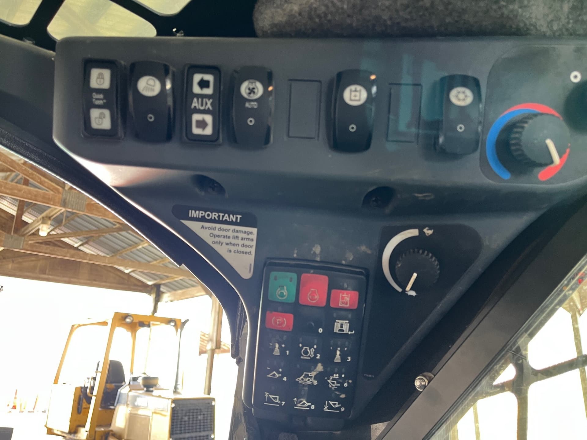 2021 John Deere 333G Image