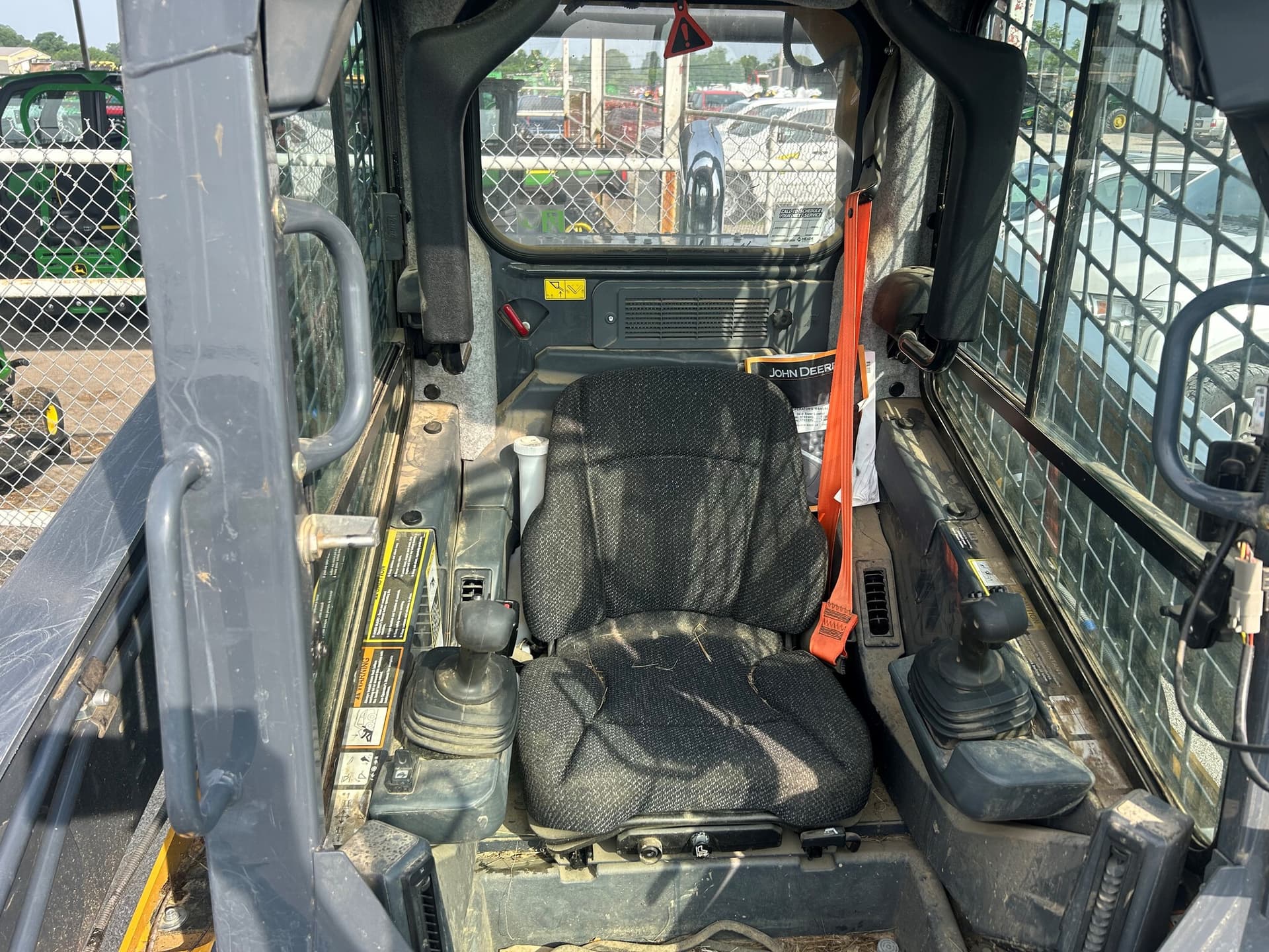 2020 John Deere 330G Image