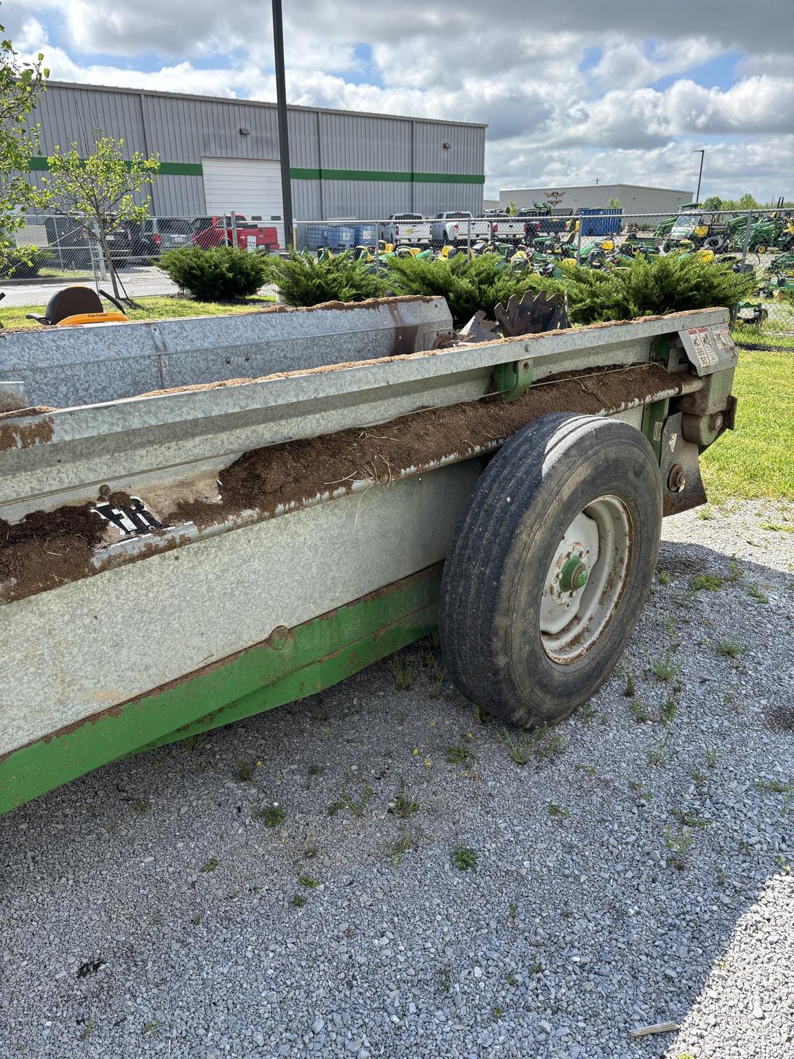 2018 Frontier MS1117 Image
