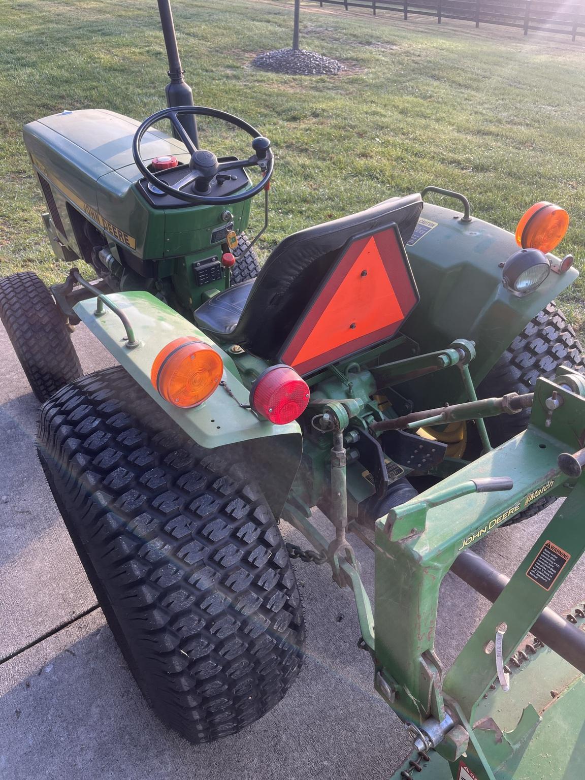 1983 John Deere 750 Image