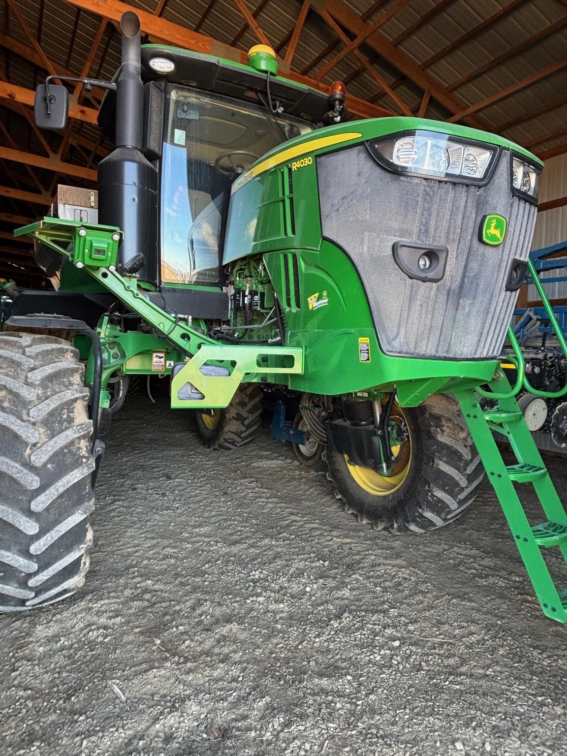 2020 John Deere R4030 Image