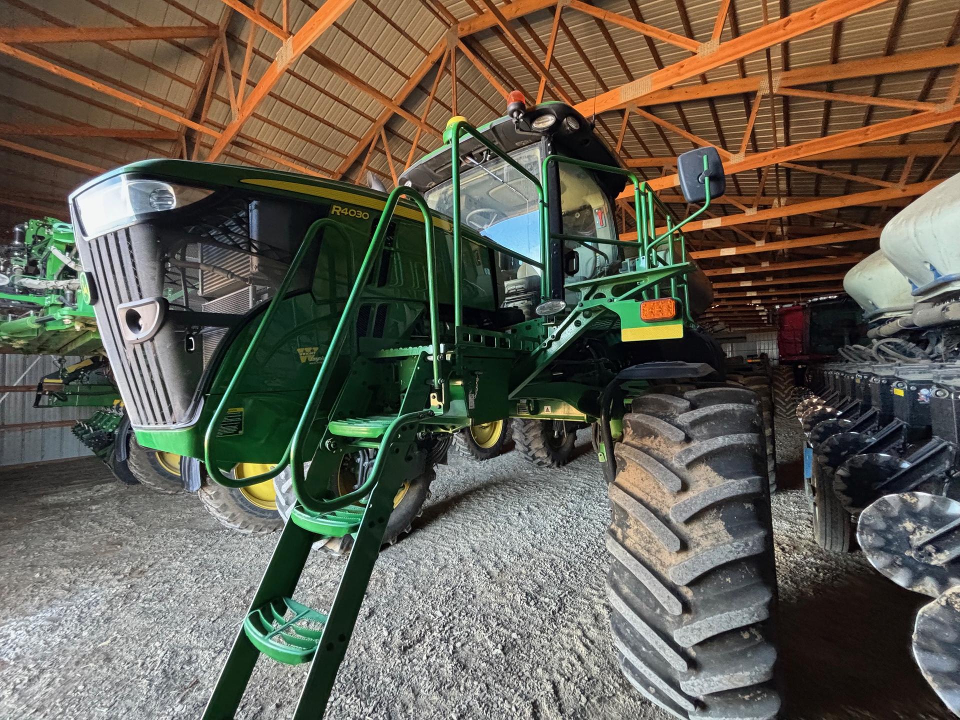 2020 John Deere R4030 Image