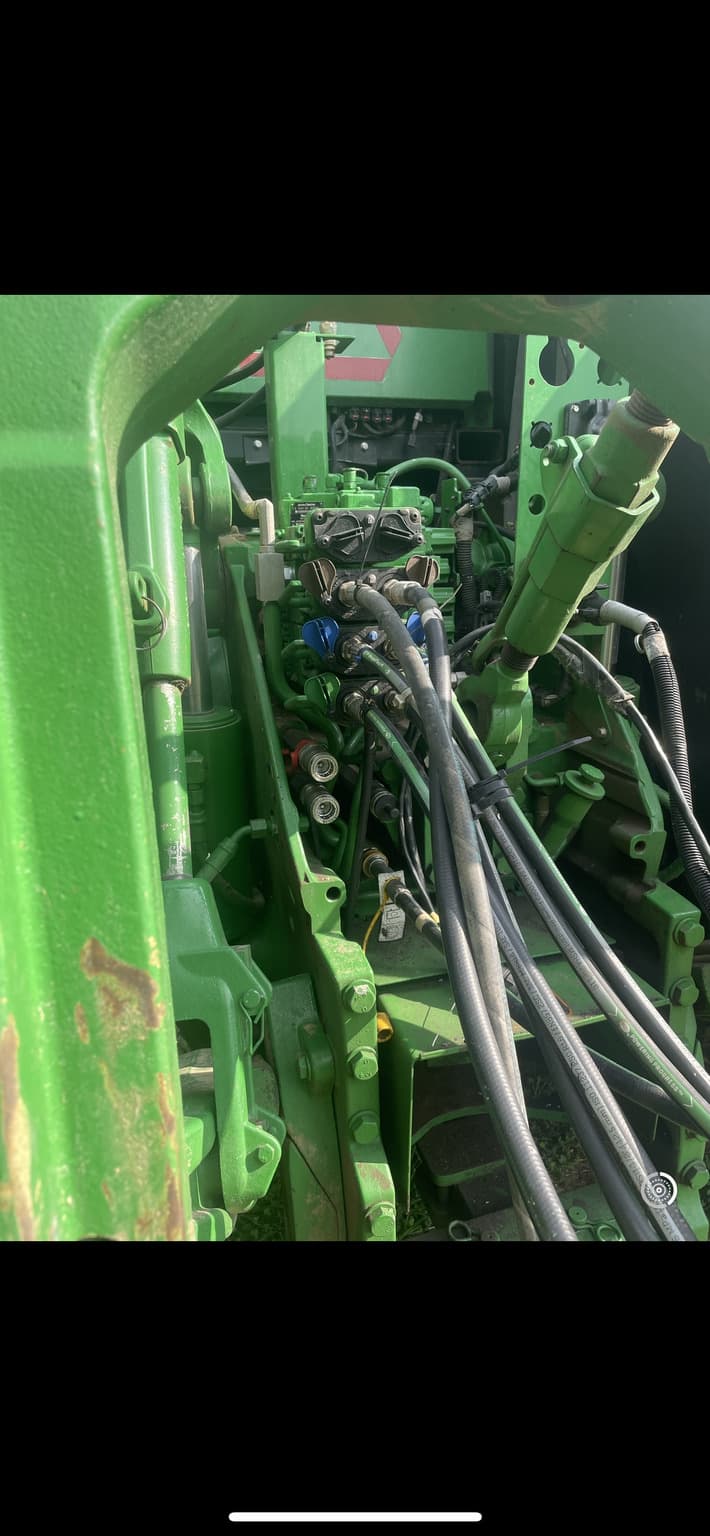 2020 John Deere 8RX 370 Image
