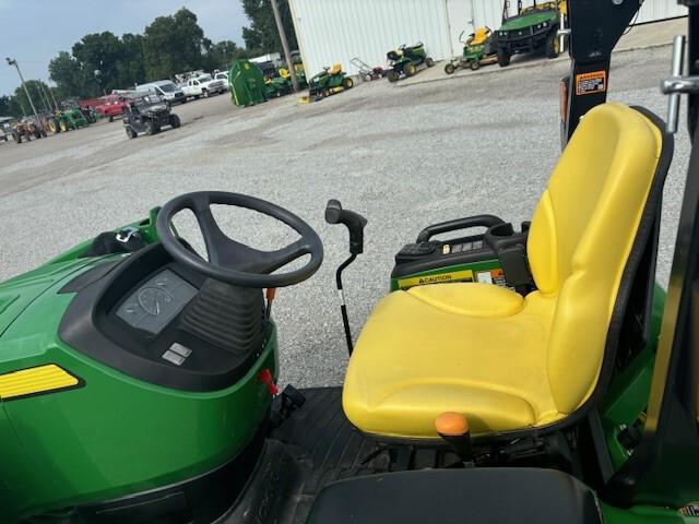 2021 John Deere 3046R