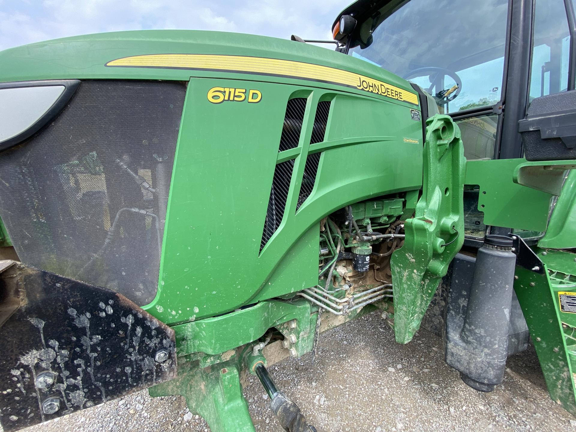 2013 John Deere 6115D