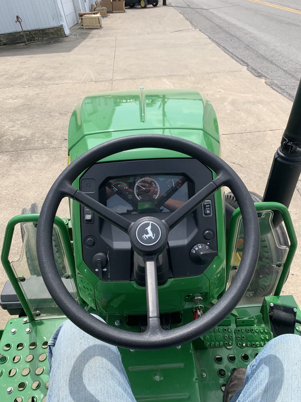 2022 John Deere 5045E Image
