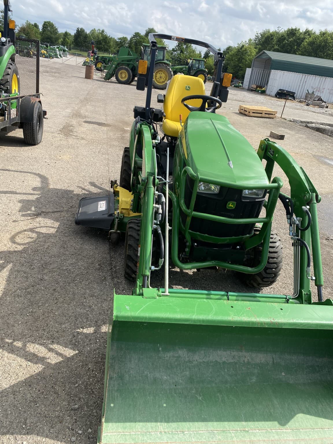2022 John Deere 1025R Image
