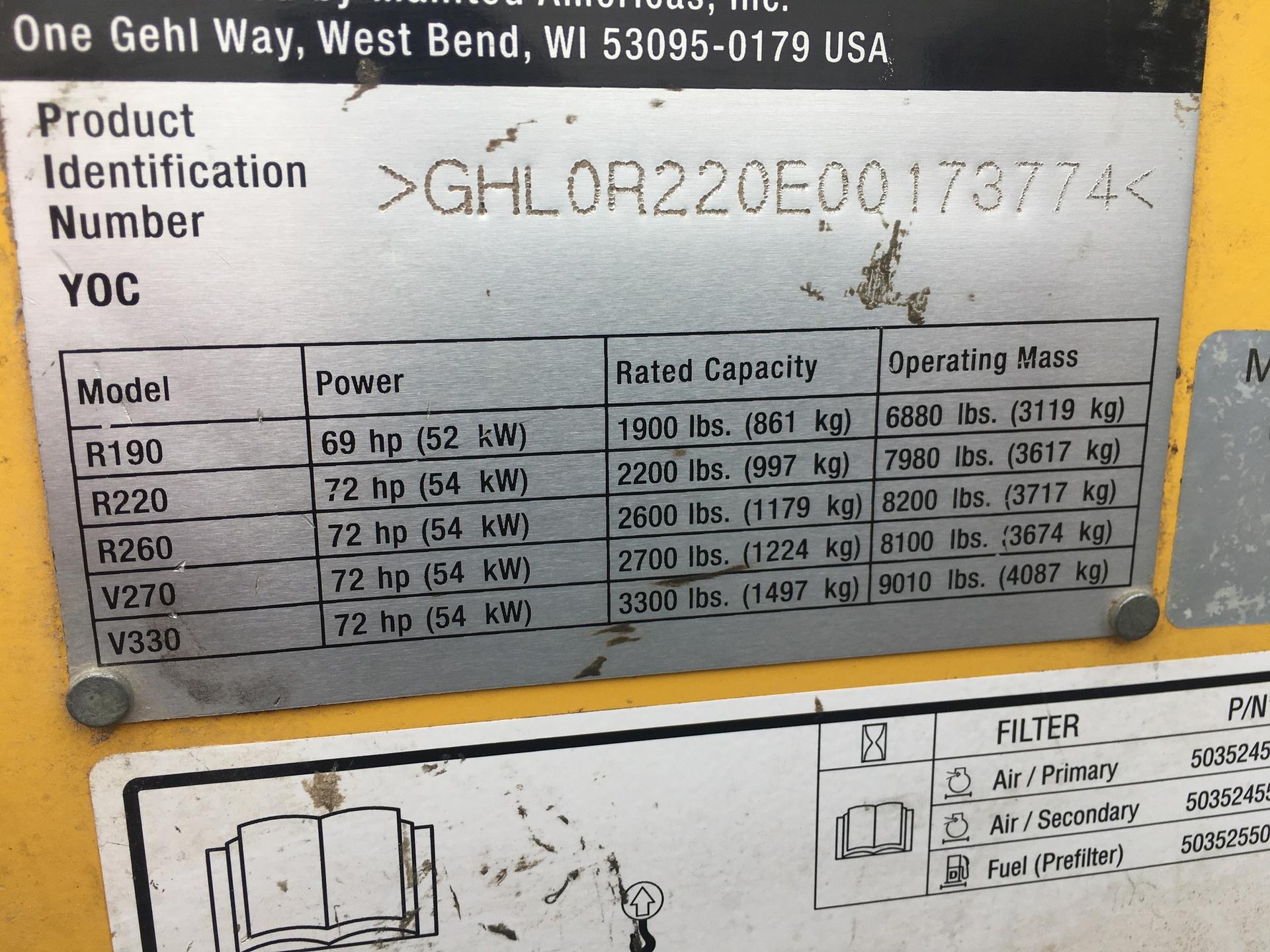 2015 Gehl R220 Image