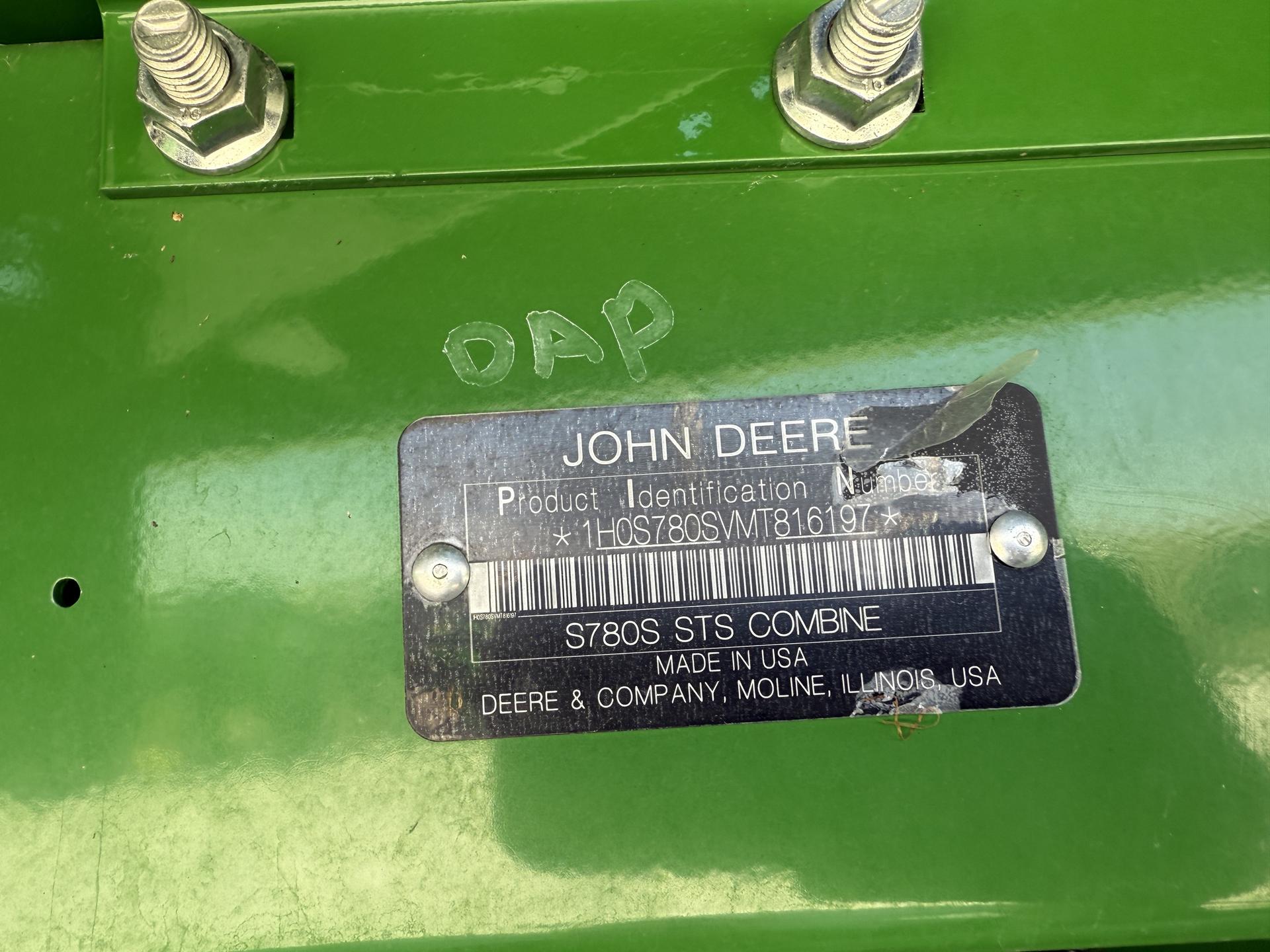 2021 John Deere S780 Image
