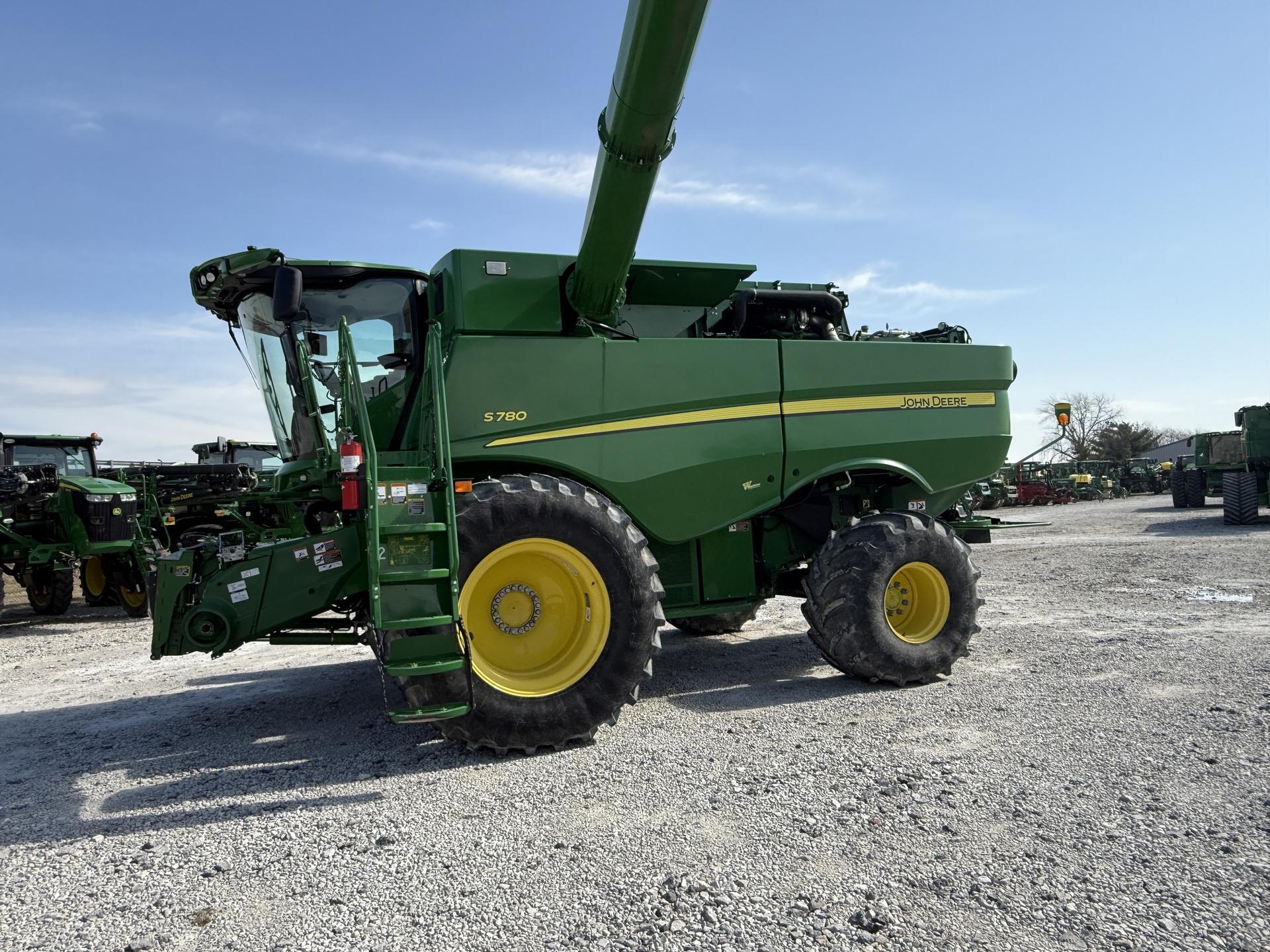 2021 John Deere S780 Image