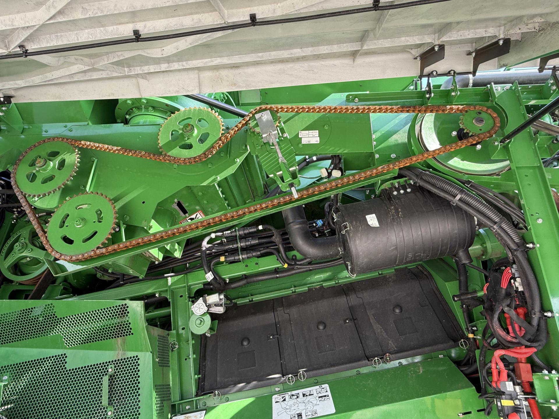 2021 John Deere S780 Image