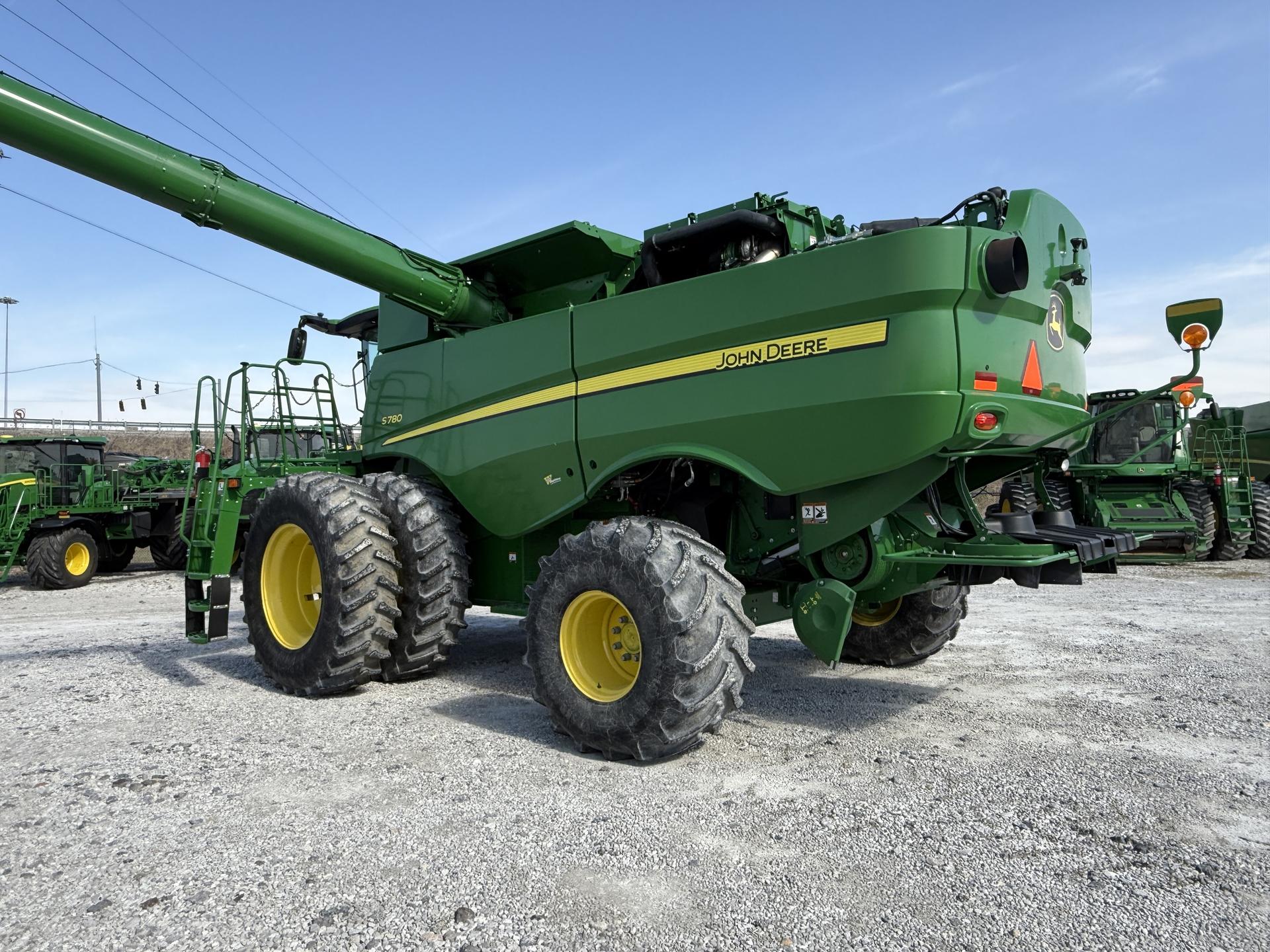 2021 John Deere S780 Image