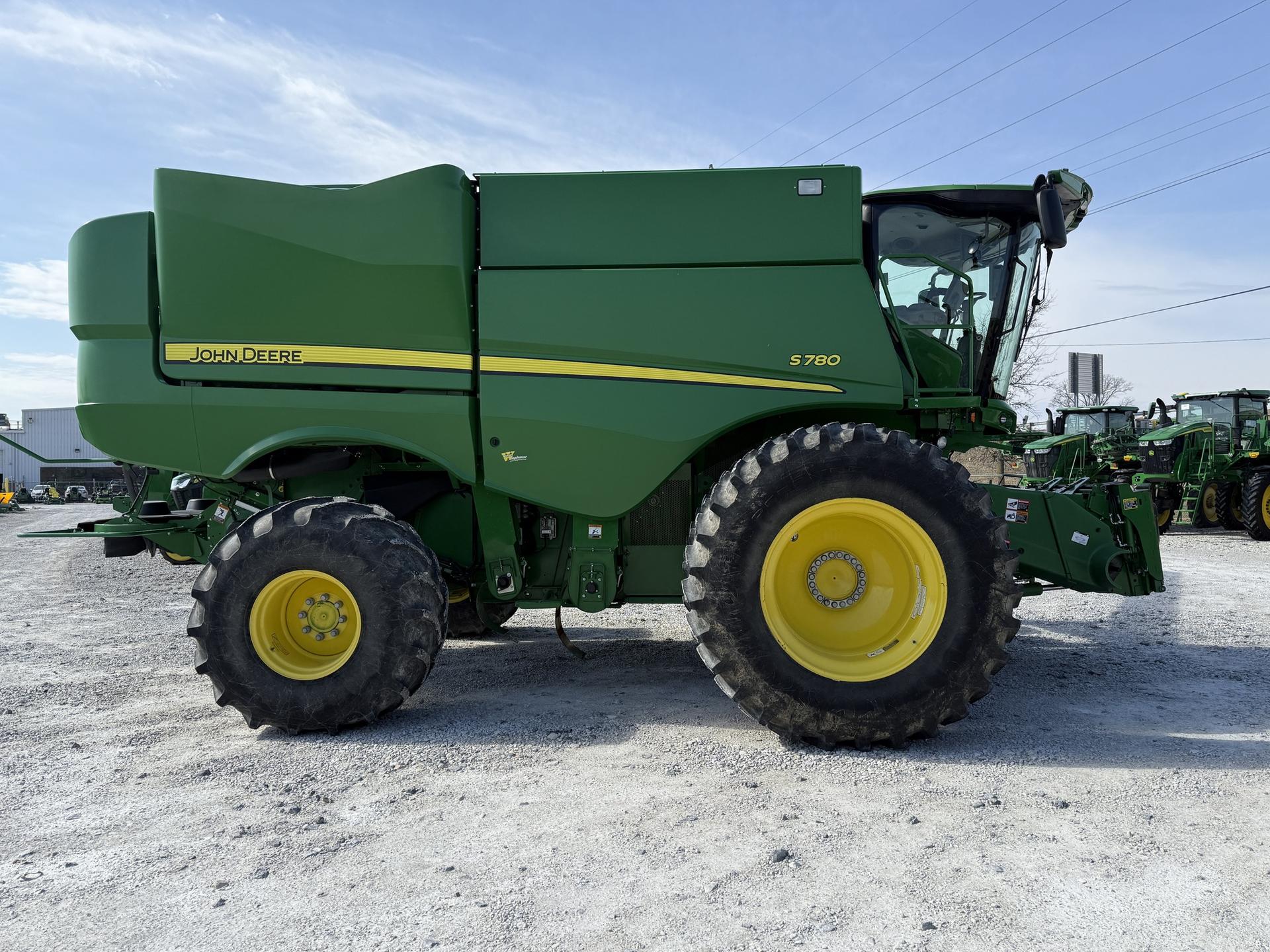 2021 John Deere S780 Image