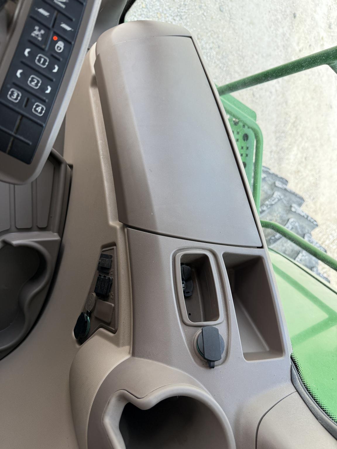 2021 John Deere S780 Image