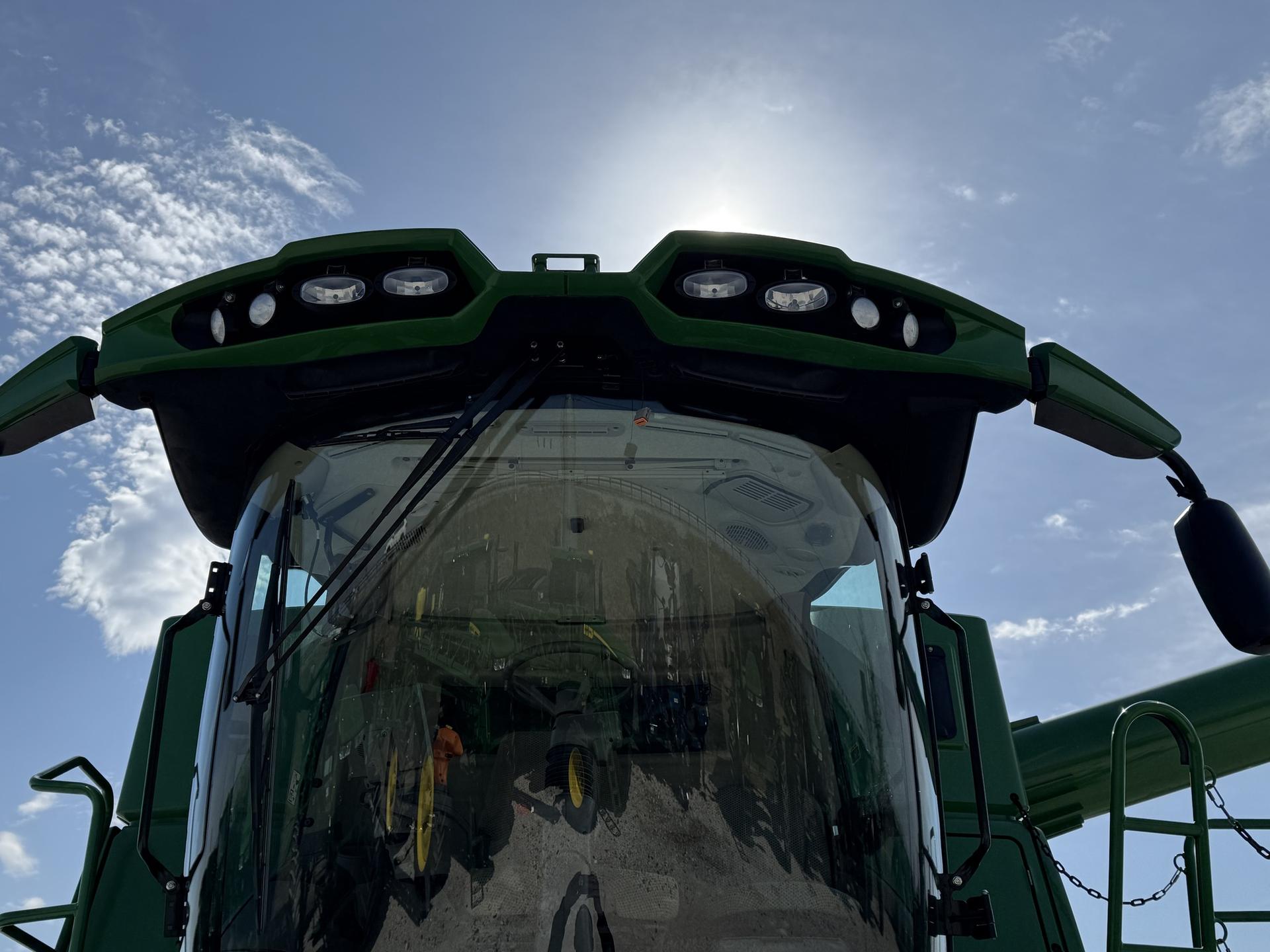 2021 John Deere S780 Image