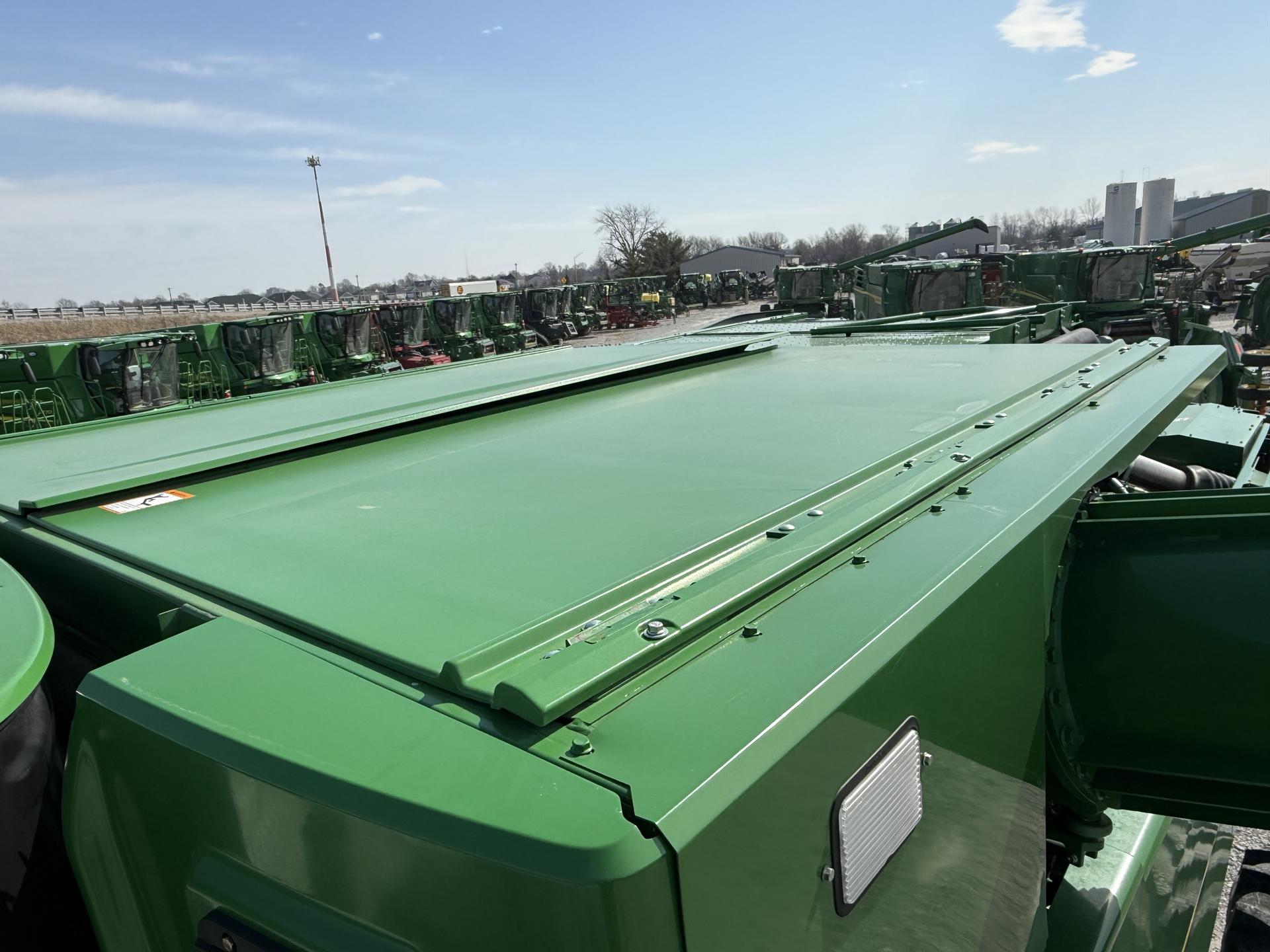 2021 John Deere S780 Image