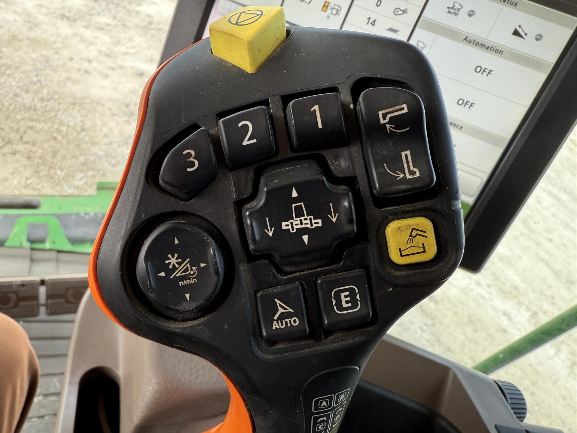 2021 John Deere S780 Image