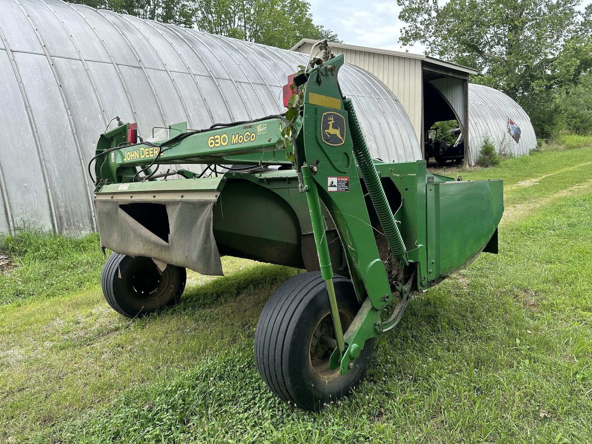 2012 John Deere 630 Image