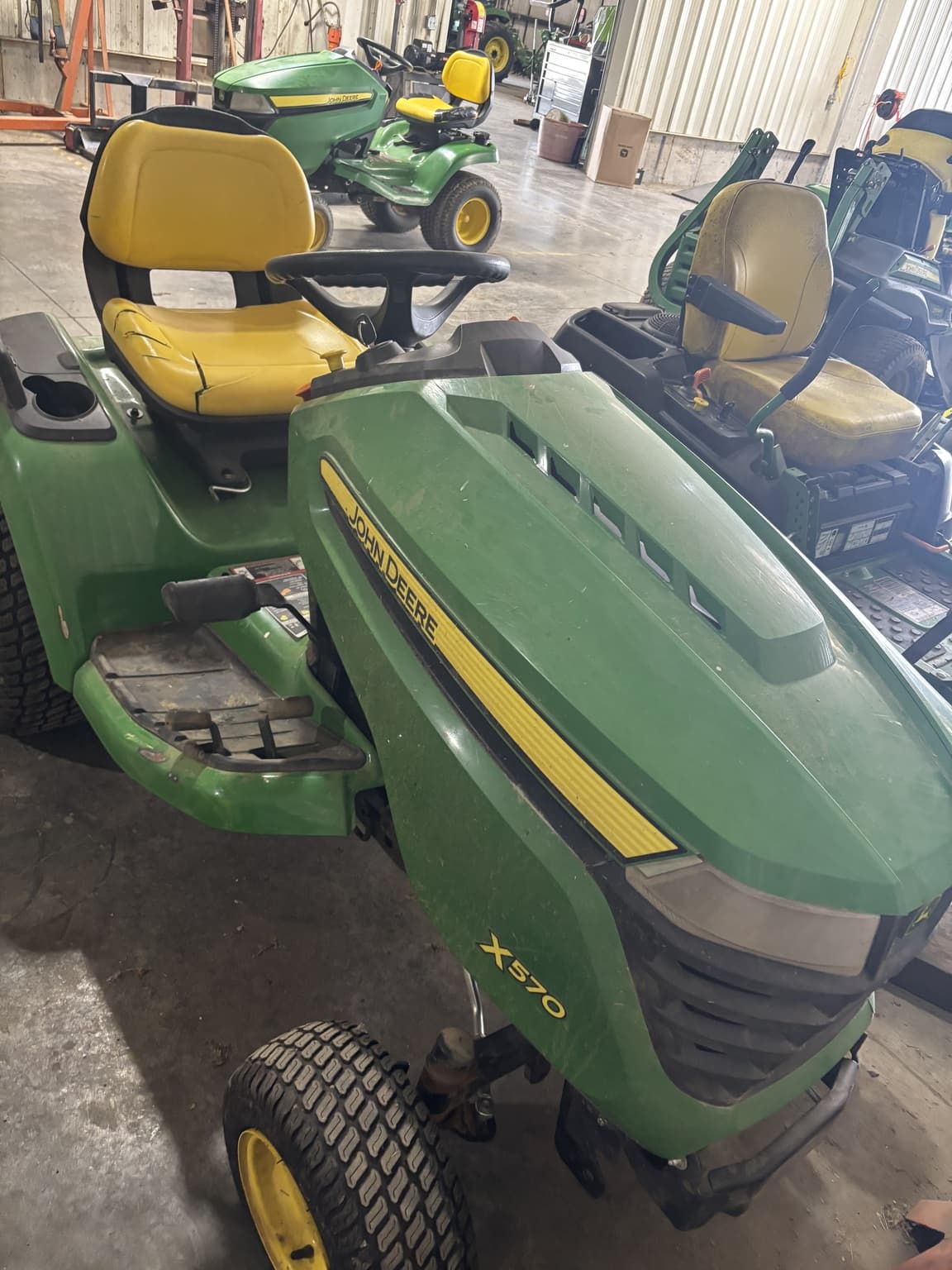 2018 John Deere X570 Image