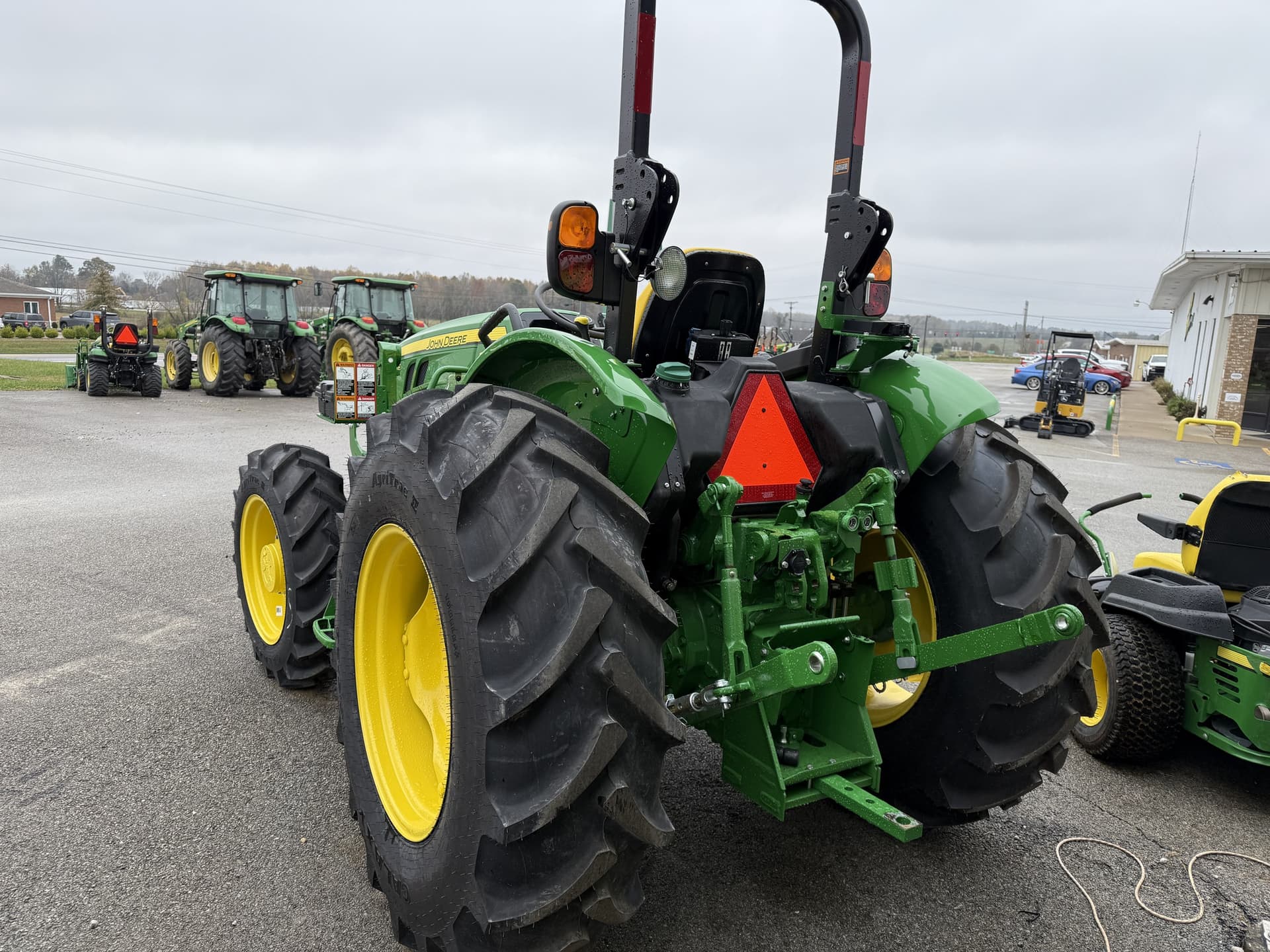 2024 John Deere 5060E Image