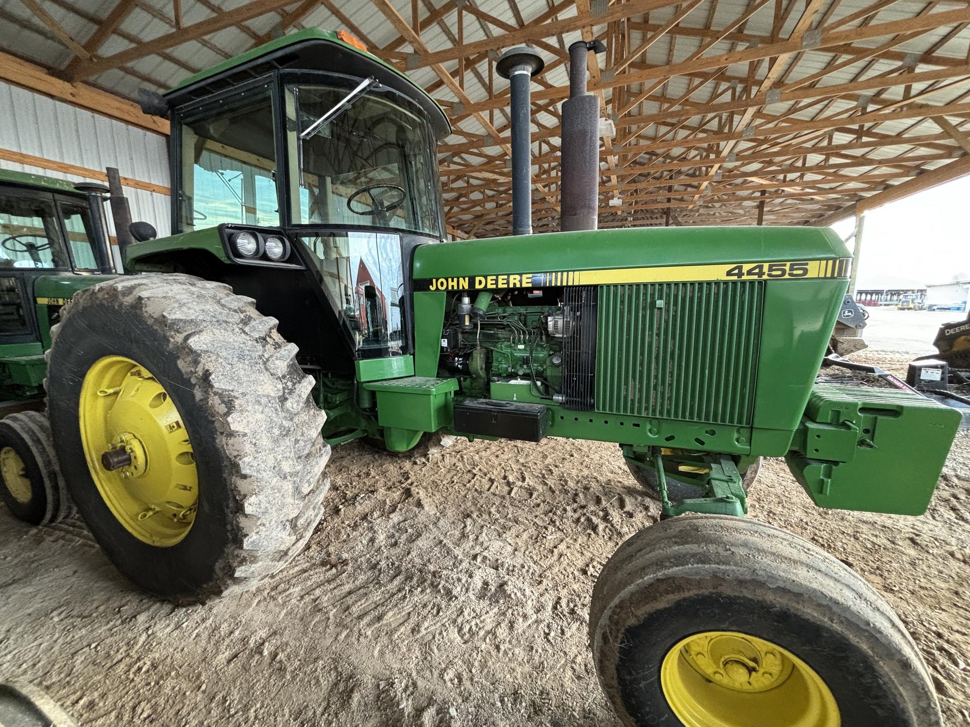 1990 John Deere 4455 Image