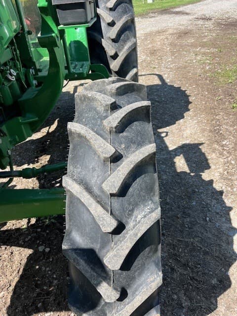 2023 John Deere 5060E Image
