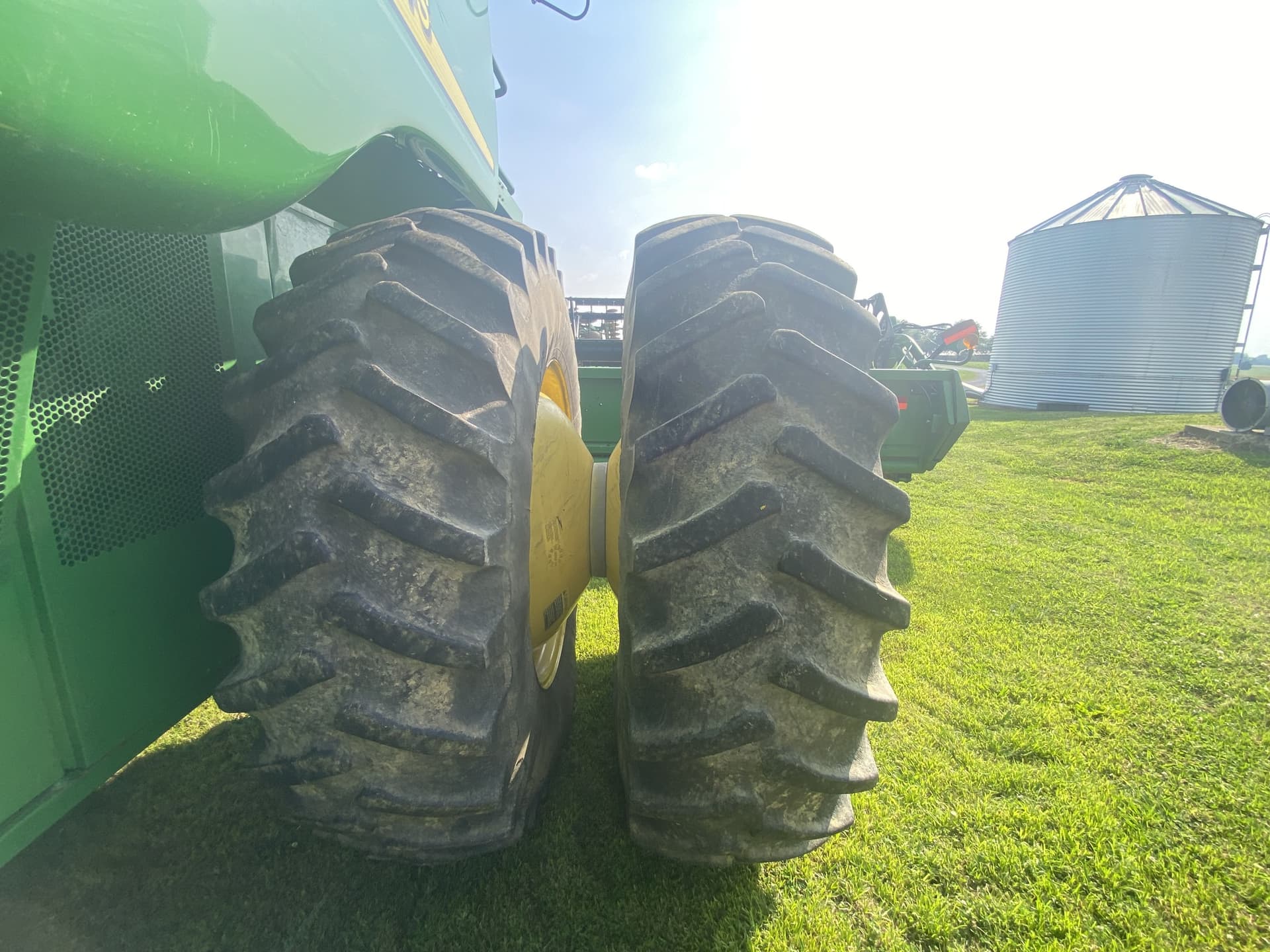 2007 John Deere 9660 STS Image