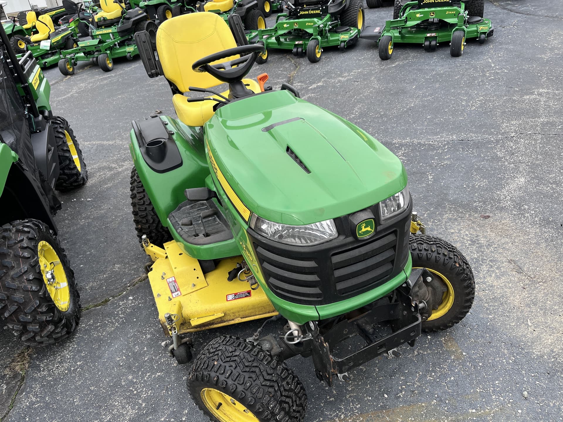 2016 John Deere X739 Image