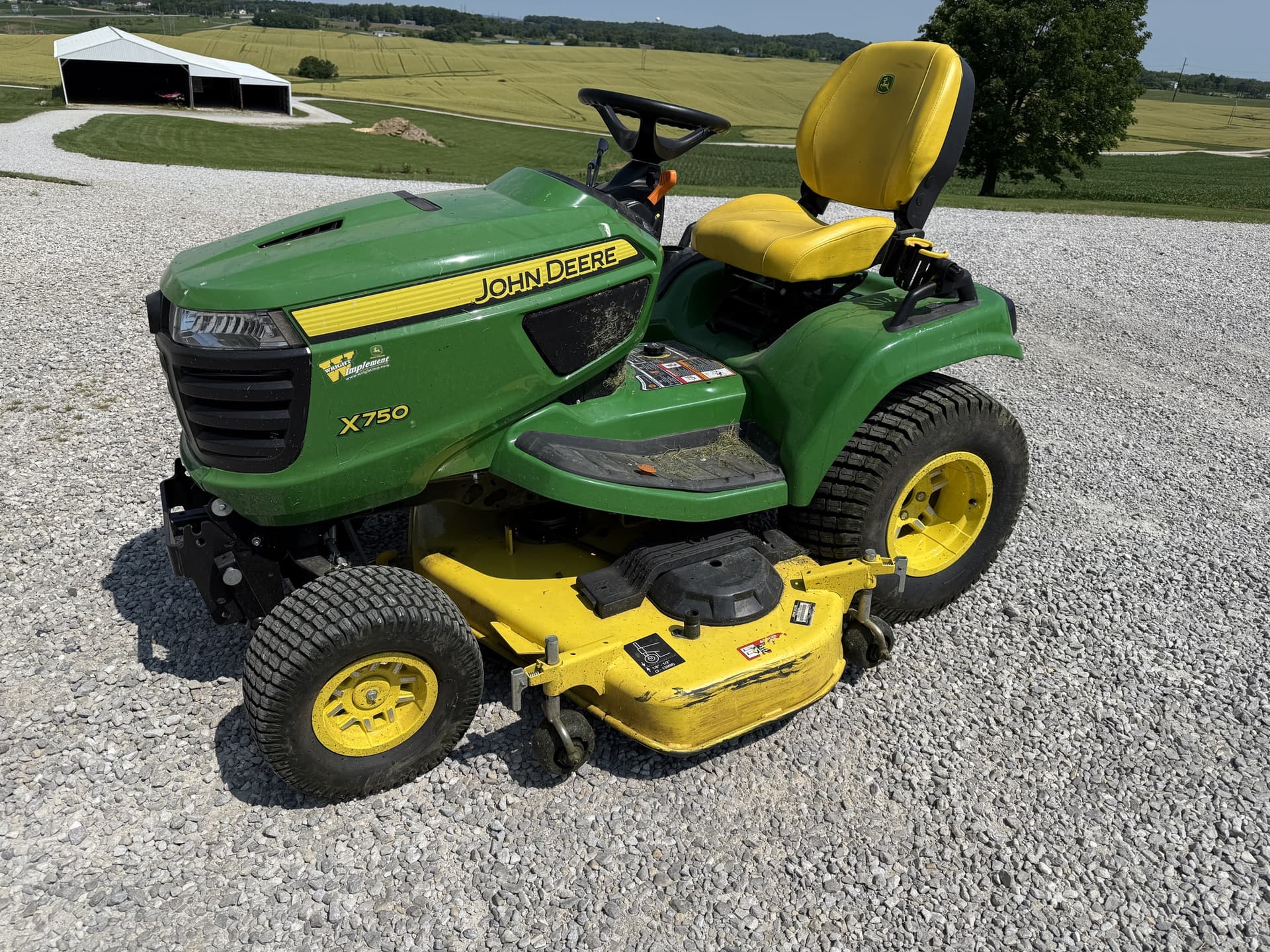 2020 John Deere X750 Image