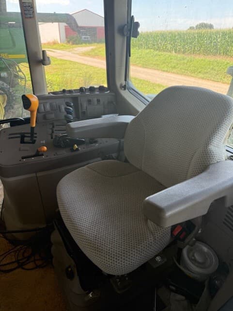 2016 John Deere 6175M Image