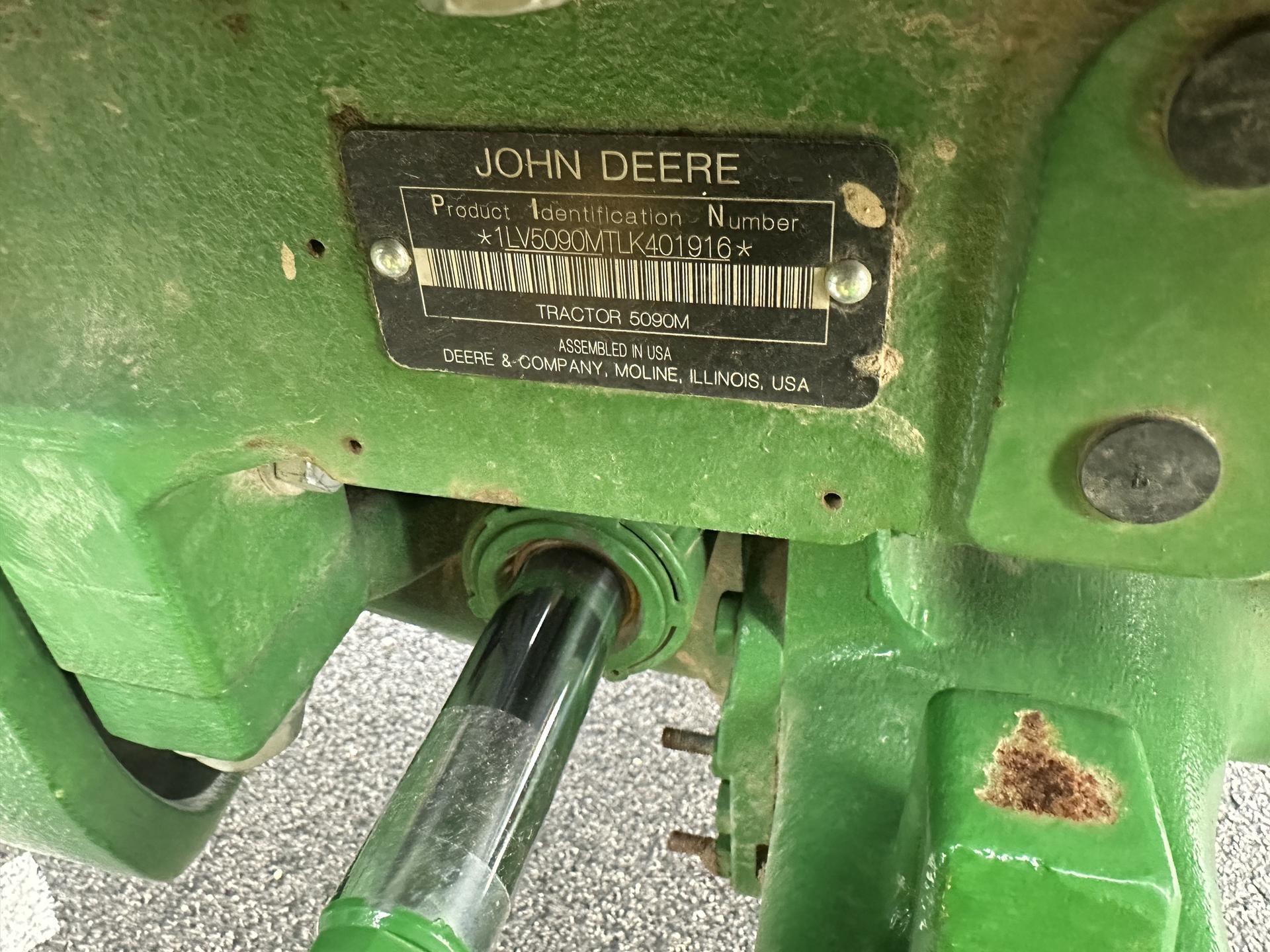 2020 John Deere 5090M