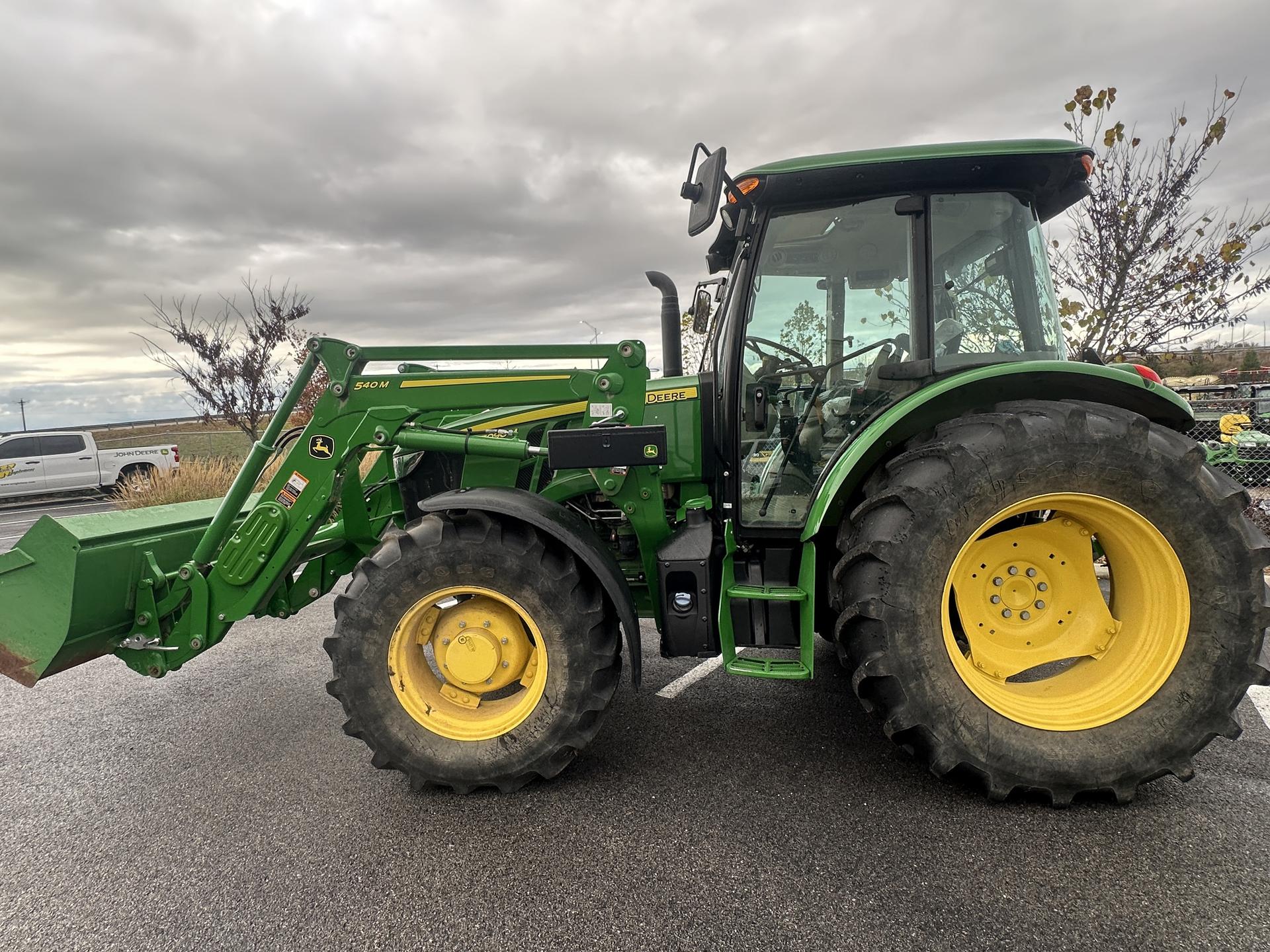 2020 John Deere 5090M