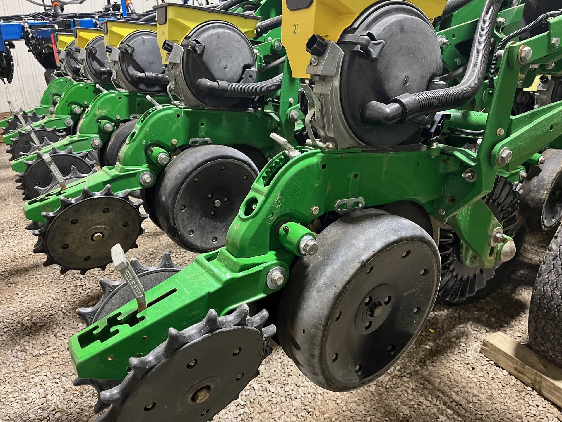 2015 John Deere 1795 Image