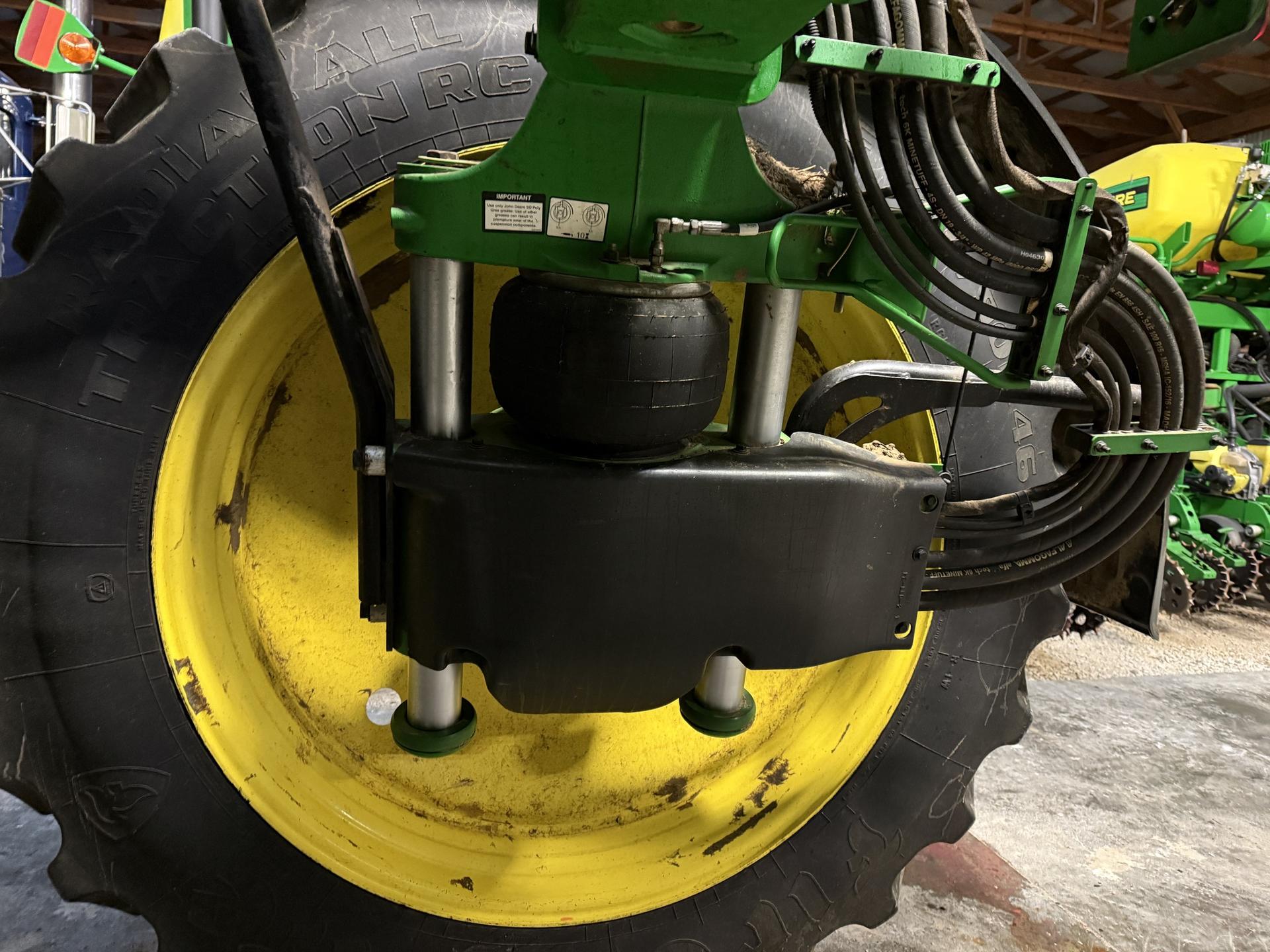 2020 John Deere R4038 Image