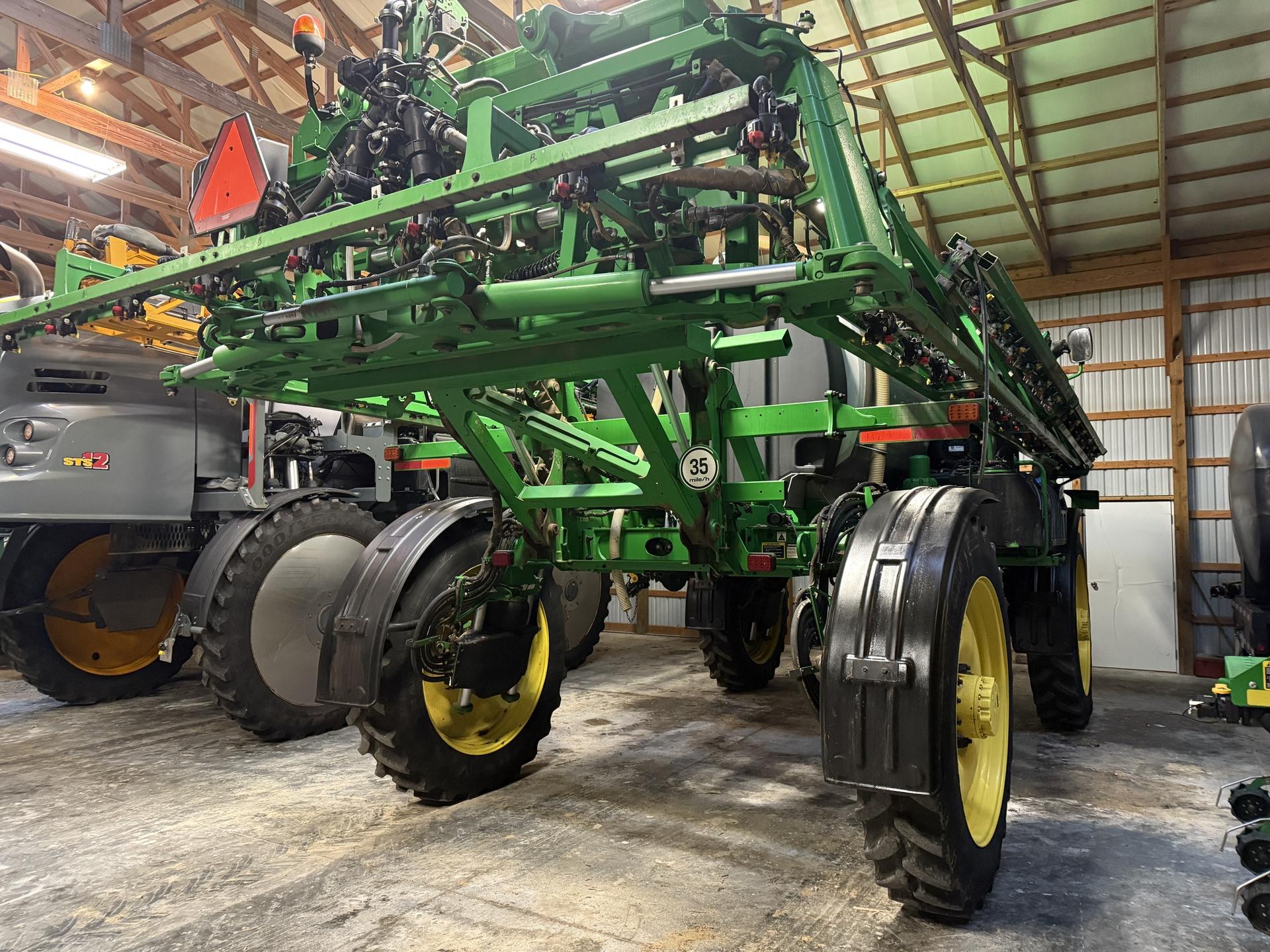 2020 John Deere R4038 Image