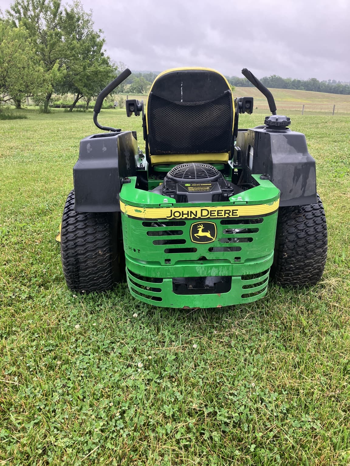 2015 John Deere Z445 Image