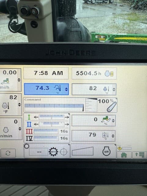 2012 John Deere 8285R Image