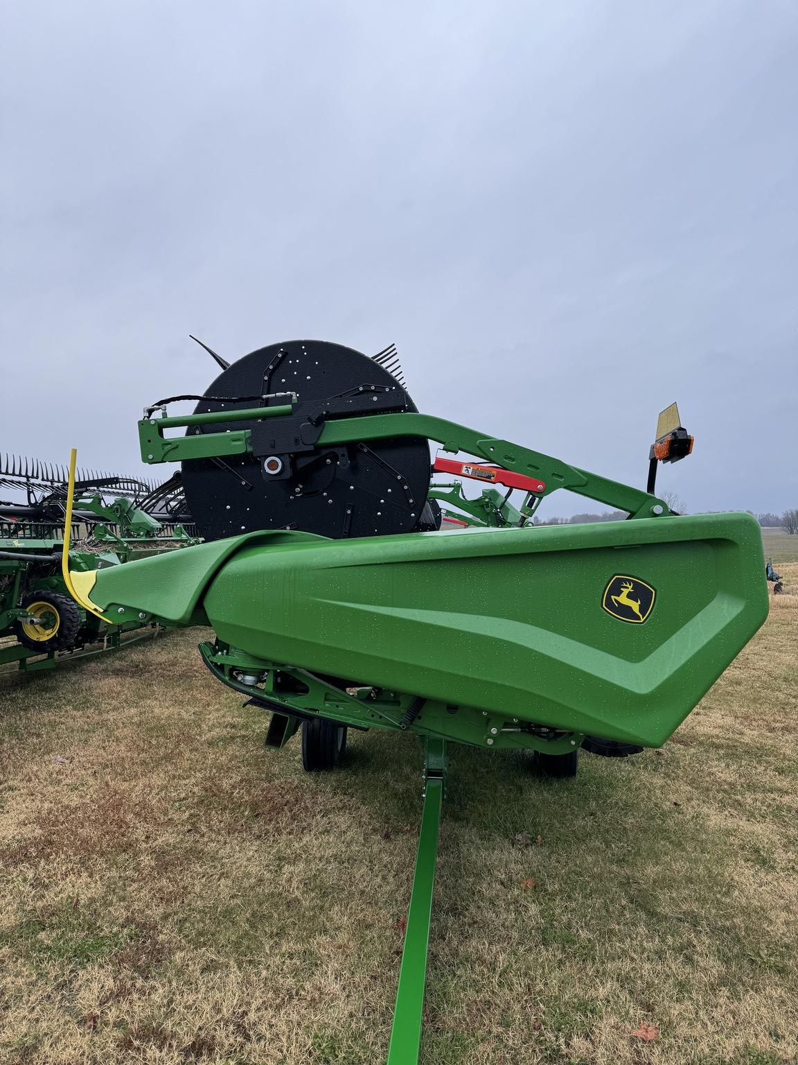 2023 John Deere HD35F