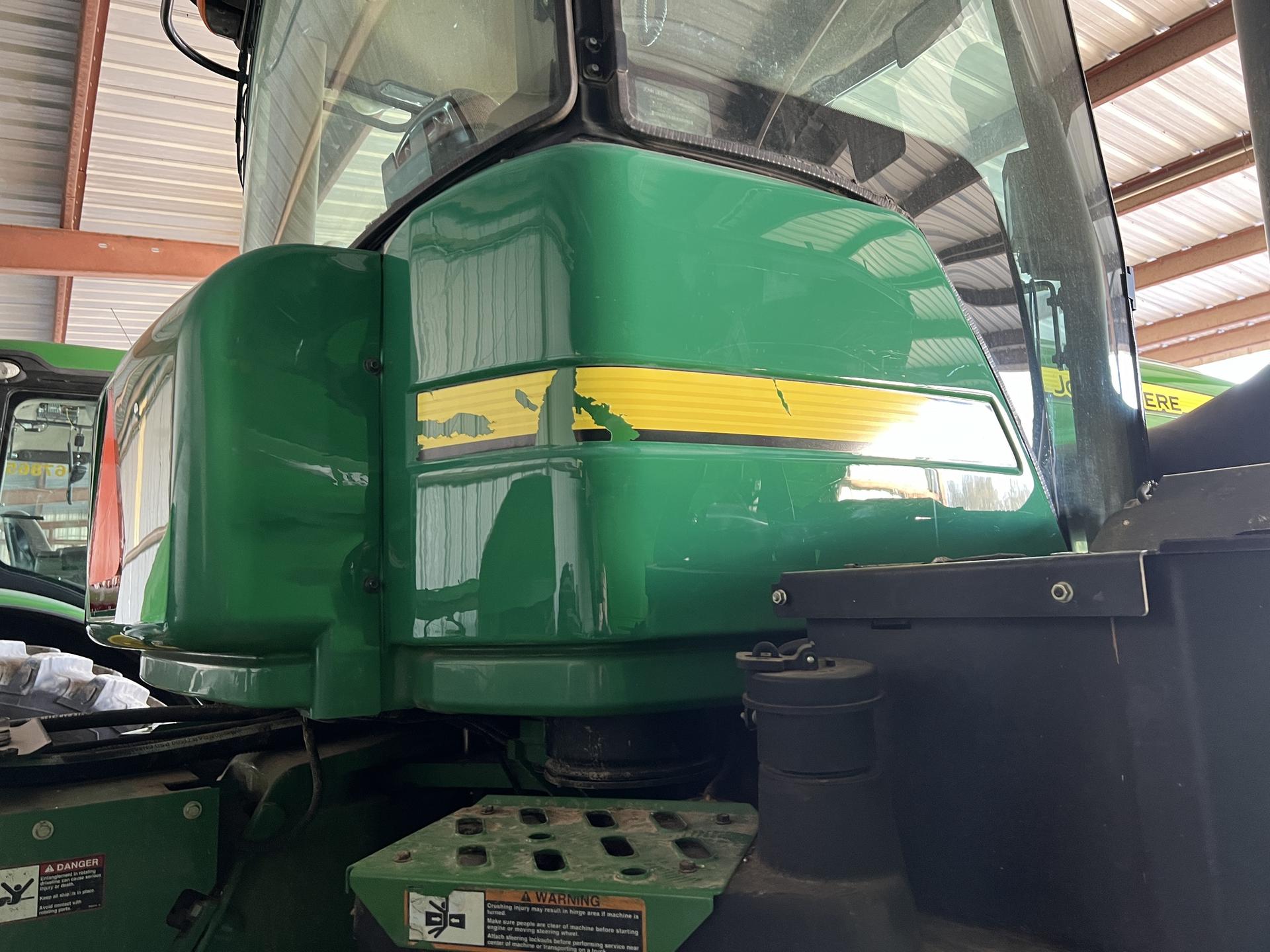 2011 John Deere 9330