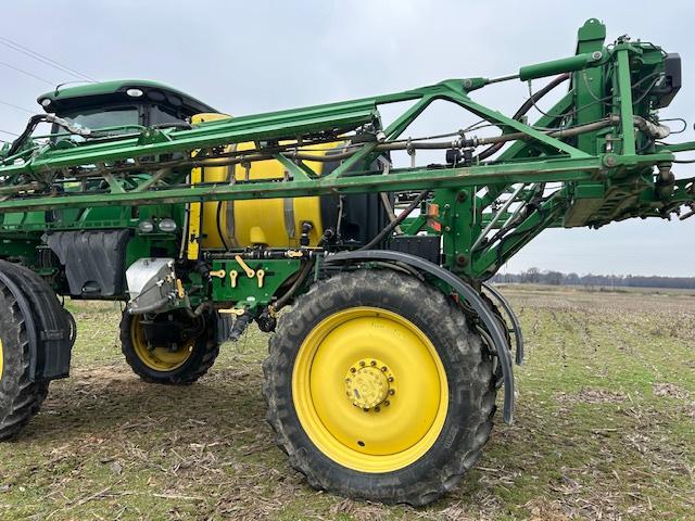 2015 John Deere R4030 Image