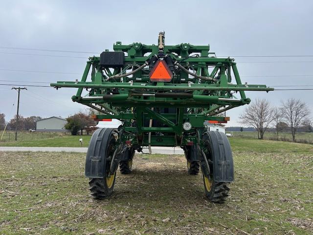 2015 John Deere R4030 Image