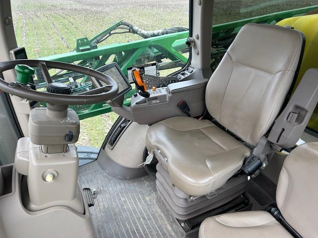 2015 John Deere R4030 Image