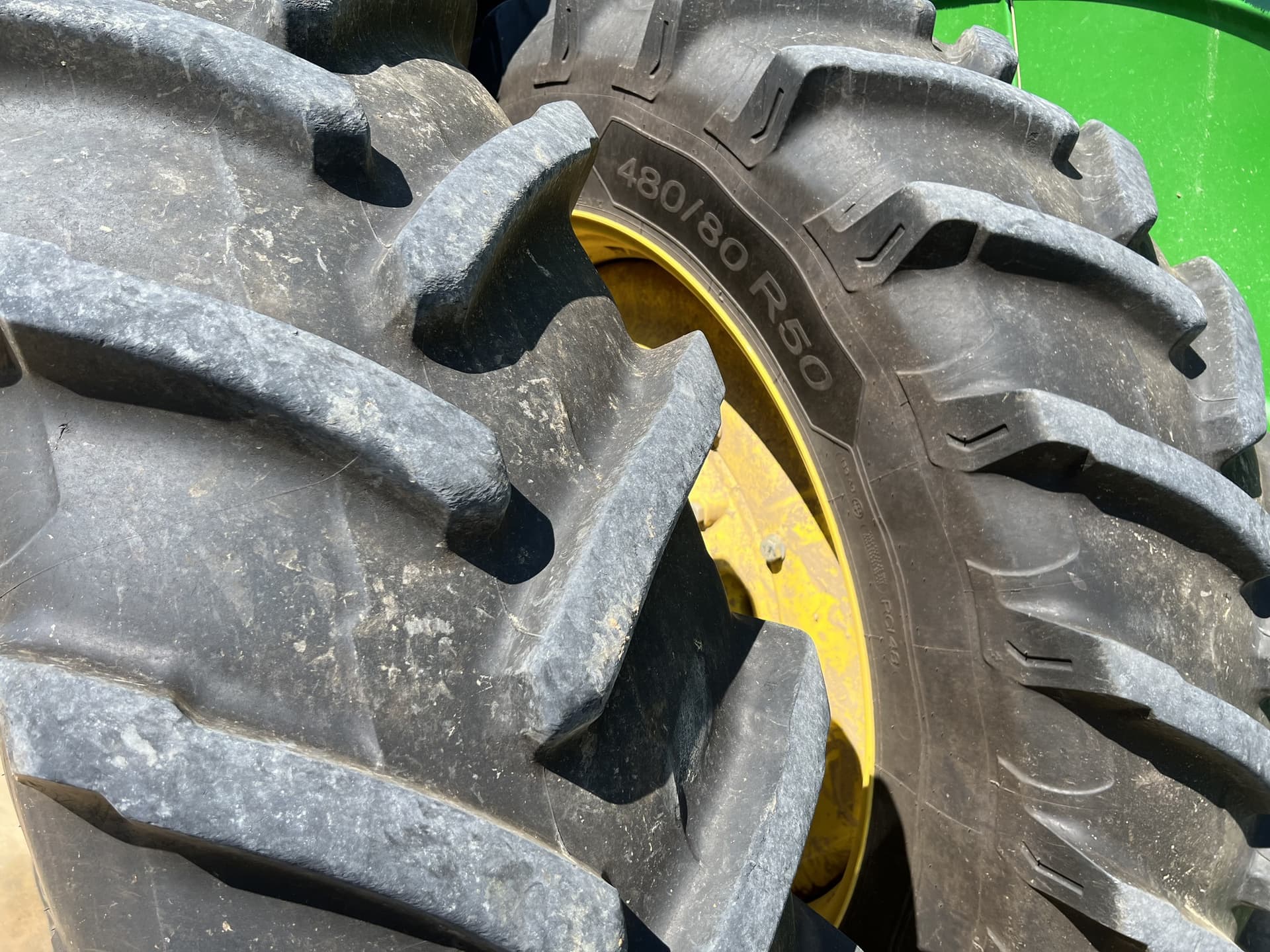 2021 John Deere 9420R Image