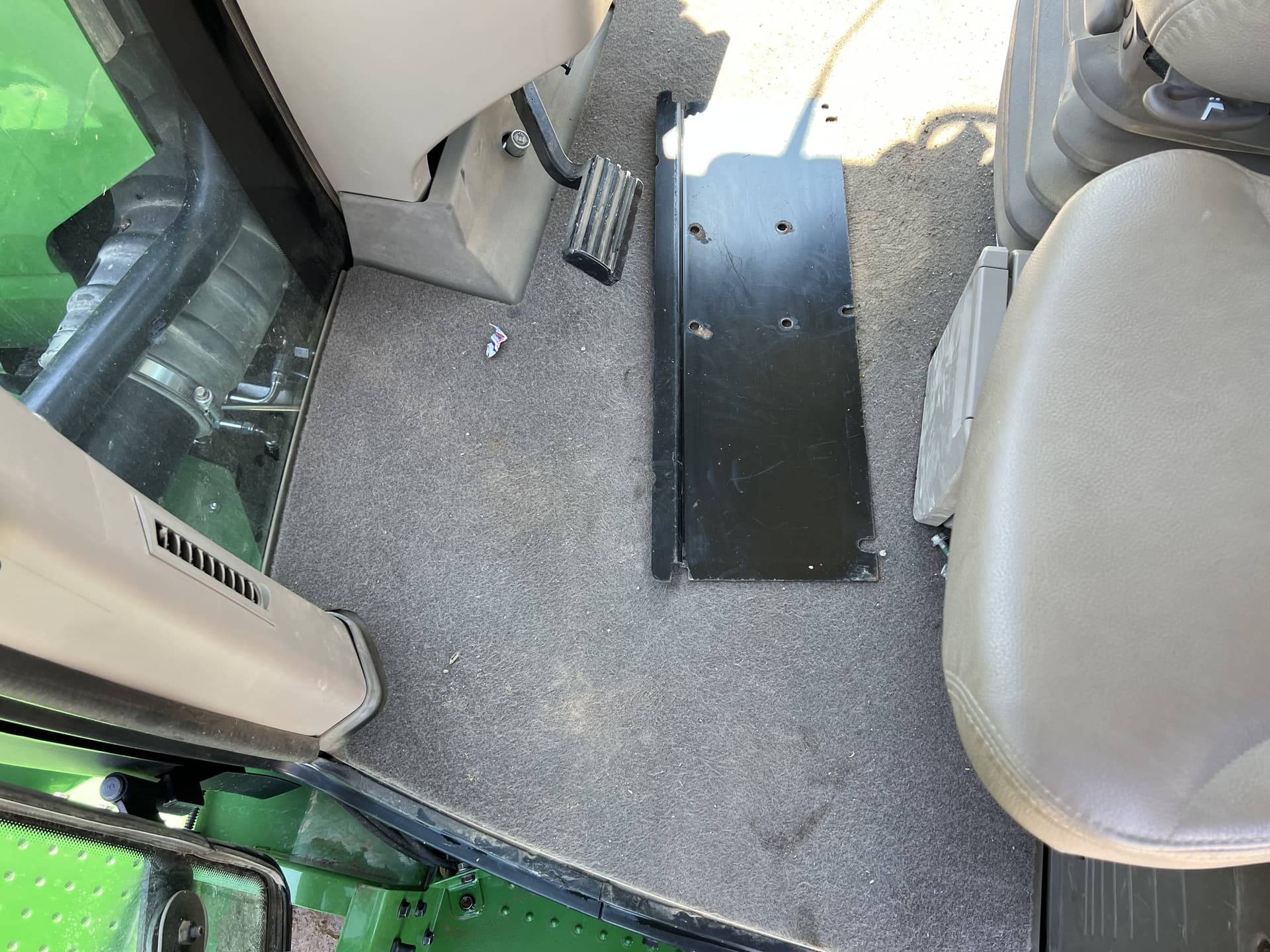 2021 John Deere 9420R Image