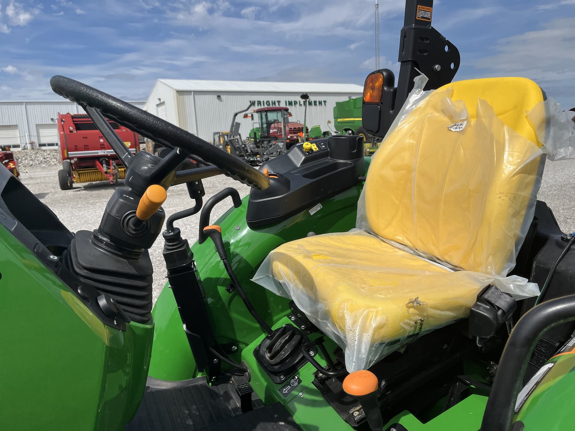 2024 John Deere 5075E Image